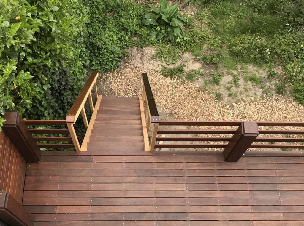 terras van lariks en ipé